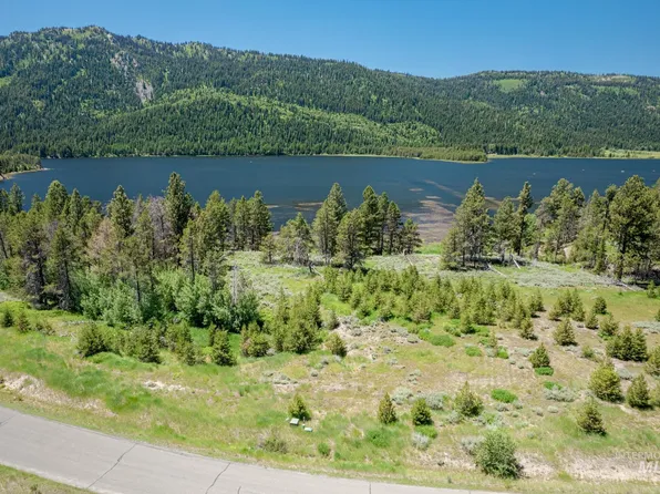 13153 Hawks Bay Rd, McCall, ID 83615