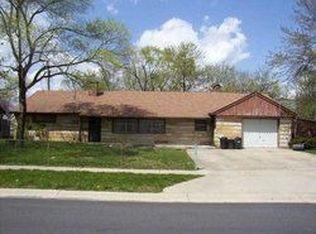 33 Sayre Dr, Greenwood, IN 46143