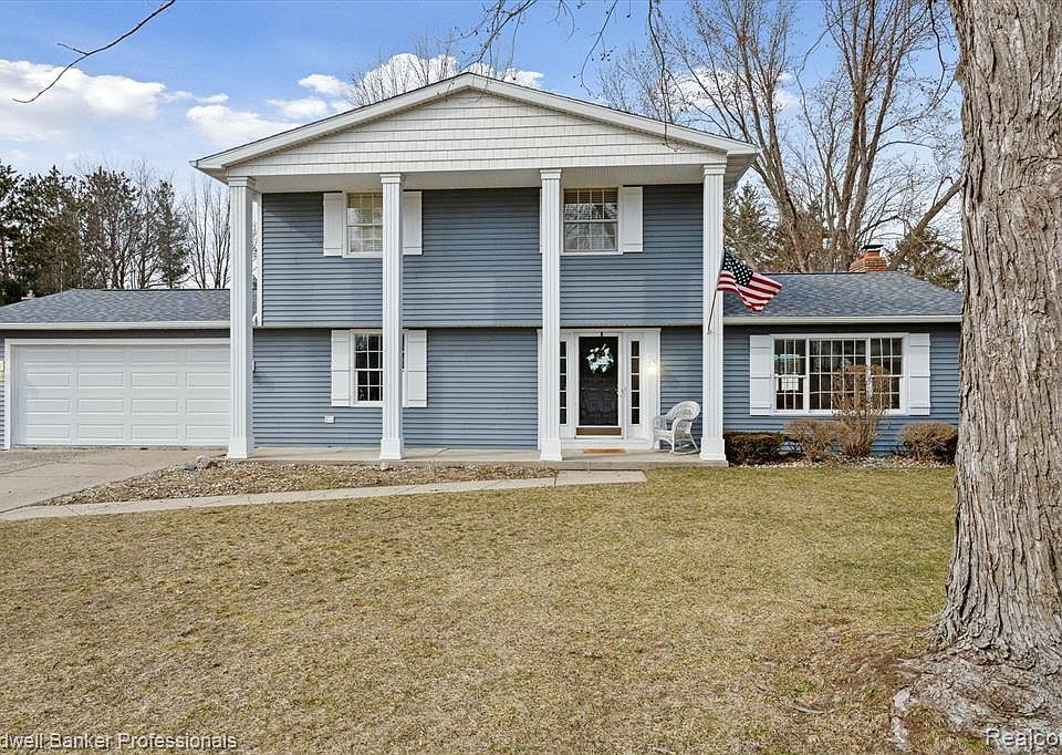 9156 Pine Bluff Dr, Flushing, MI 48433 Zillow
