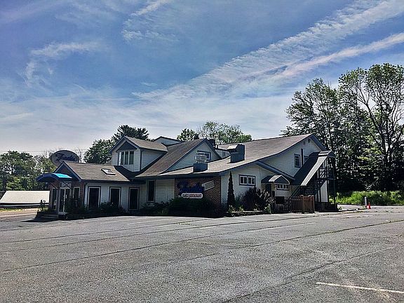 4th image of 1293 Foster Ave