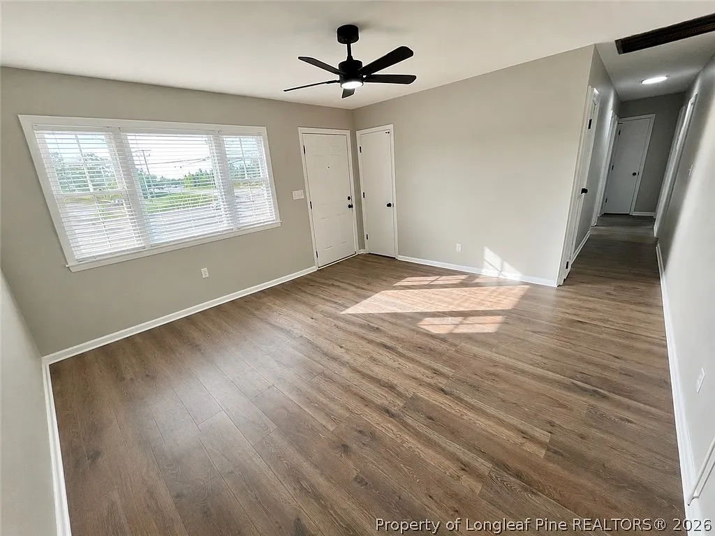3 bed, 1.0 bath, 1159 sqft, $1,450 — Photo 3
