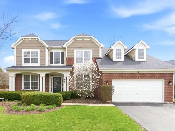 2807 Forest Creek Ln, Naperville, IL 60565