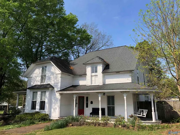 3345 Grove St, Cedar Bluff, AL 35959