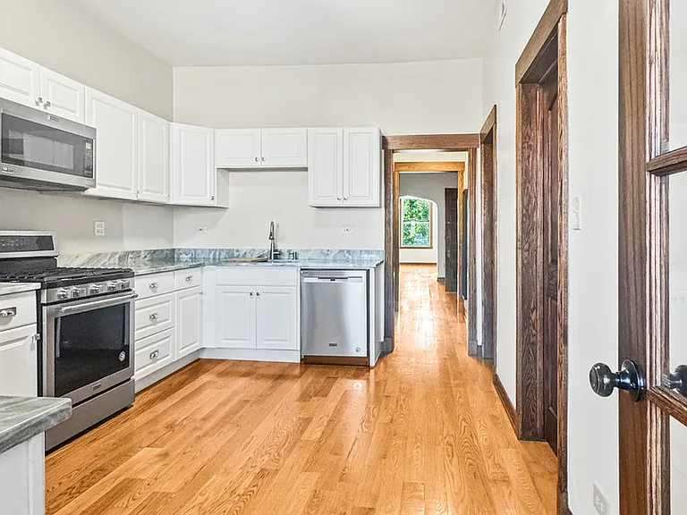 3256 S Princeton Ave #3 — Photo 15
