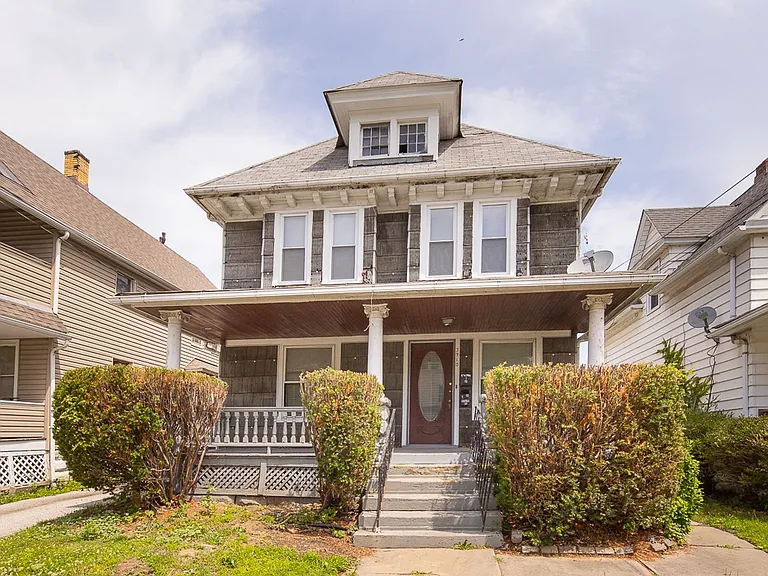 3910 Carlyle Ave — Photo 27
