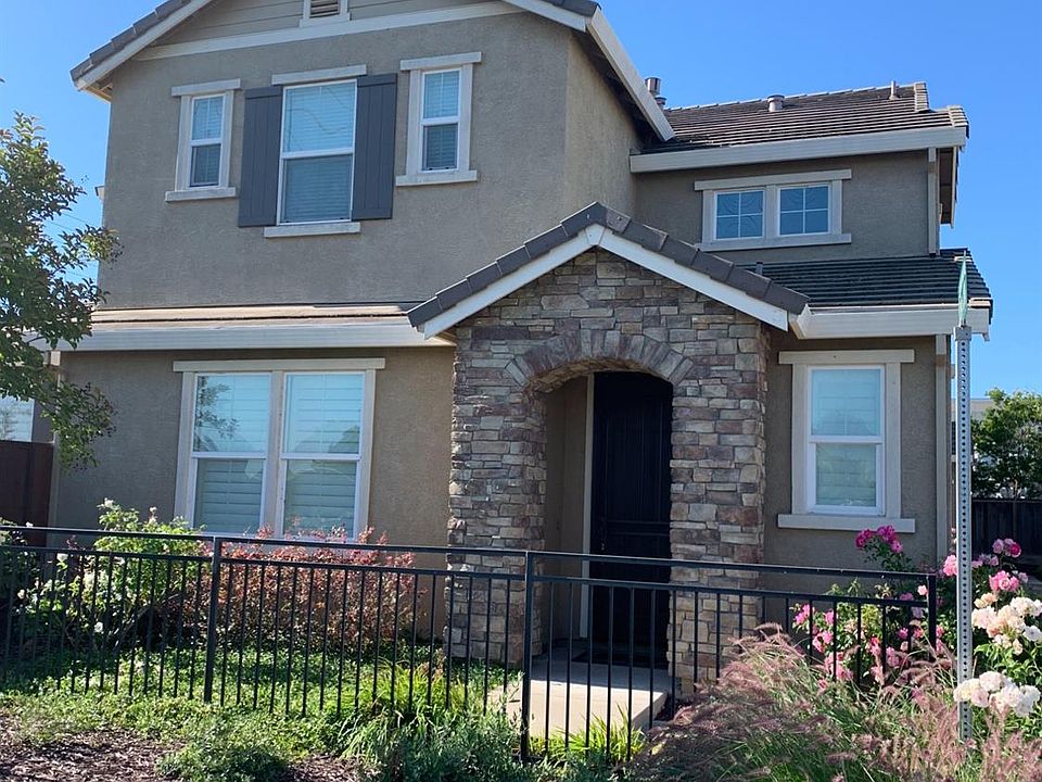 1st image of 2576 Cottage Pointe Dr
