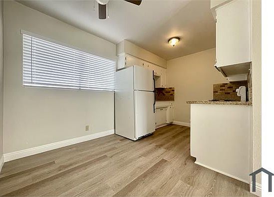 3rd image of 3360 Athens St APT 3