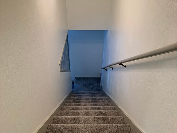 5th image of 359 S 9th St