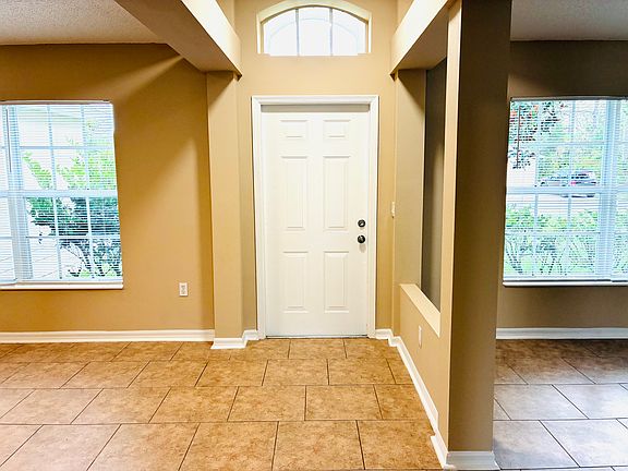 5th image of 15 Phoenix Ln