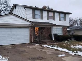 21188 Dartmouth Dr, Southfield, MI 48076