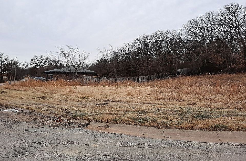 2nd image of Ridge Rd