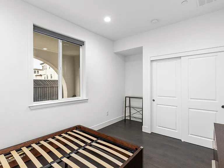 138 Harvest St #A — Photo 10