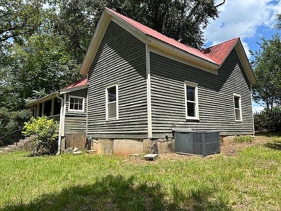 3rd image of 213 N Howard Ave