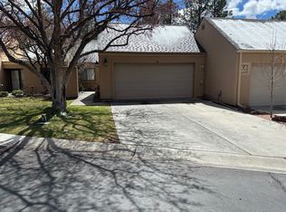 24 Timber Ridge Rd, Los Alamos, NM 87544