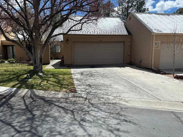24 Timber Ridge Rd, Los Alamos, NM 87544