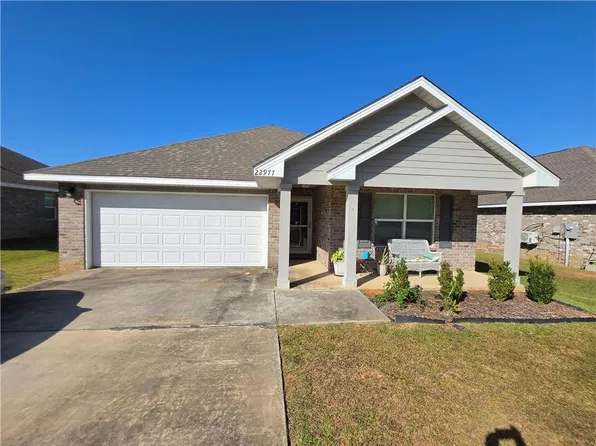 22977 Lance Dr, Robertsdale, AL 36567