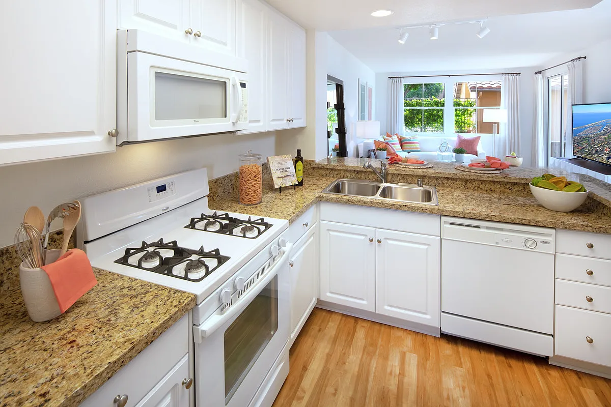 Sonoma Apartment Homes — Photo 2