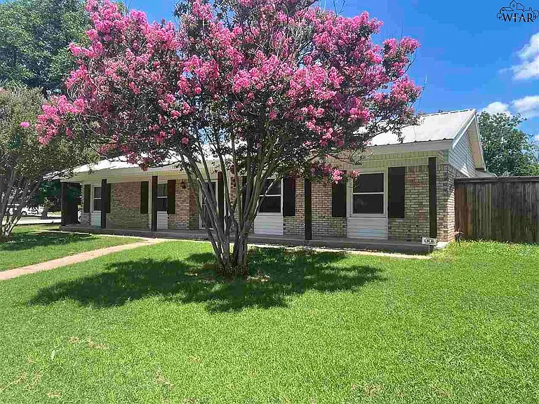 2801 McNiel Ave — Photo 2