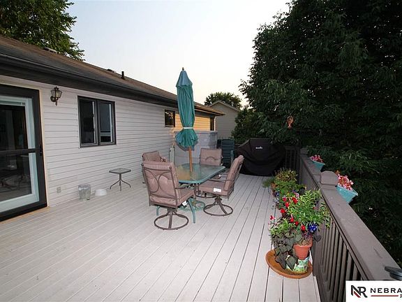 5th image of 1110 Brock Ln