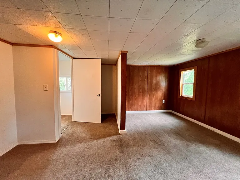 107 Summit St — Photo 39