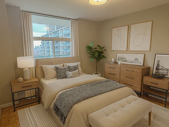 2nd image of 670 Parliament St #460196