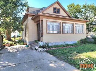 511 N 8th St, Garden City, KS 67846