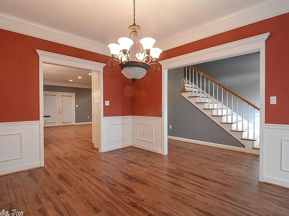 5th image of 67 Wellington Colony Dr