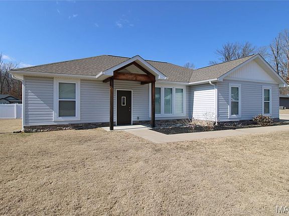 4th image of 5914 Melissa Ln