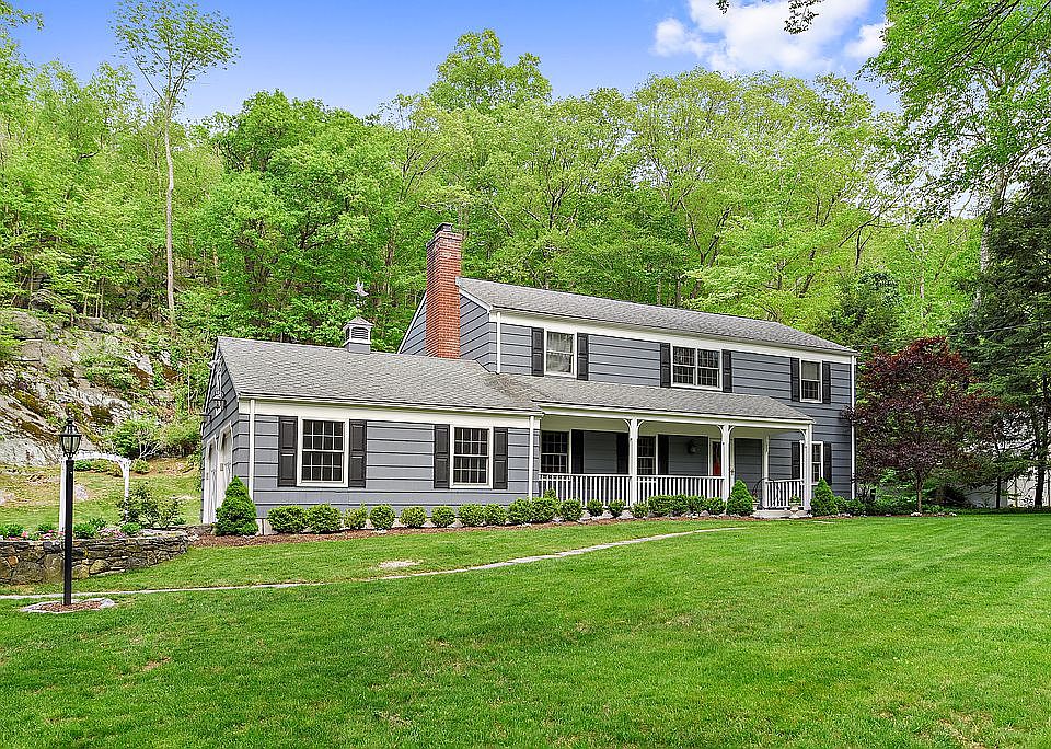 1st image of 15 Appleby Dr