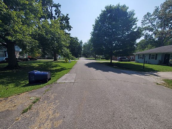 4th image of 1912 S 30th St