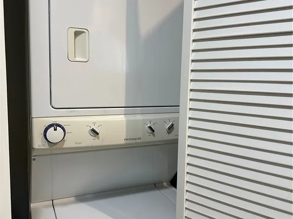 14343 Tiara St Unit 2, Van Nuys, CA 91401