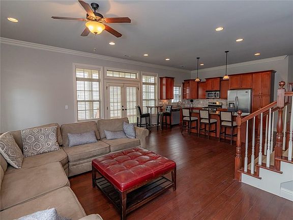 5th image of 2454 E Frontier Elm Dr
