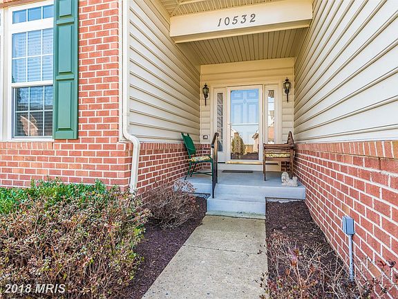 2nd image of 10532 Edwardian Ln #104