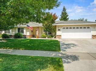 212 Crater Lake Dr, Chico, CA