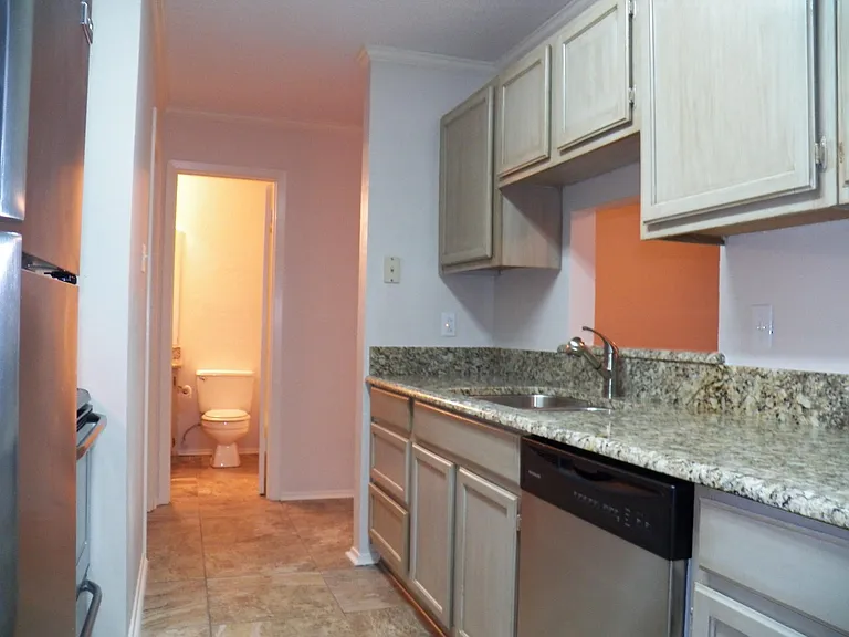 400 W South Town Dr #501 — Photo 12