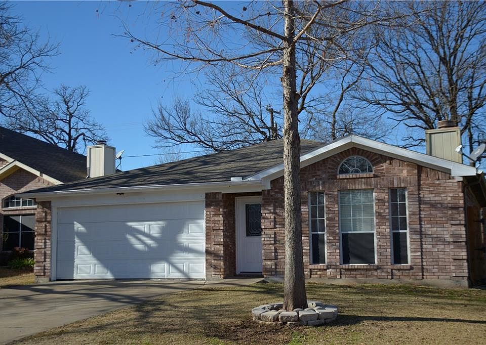 1st image of 1106 Cardinal Oaks Dr