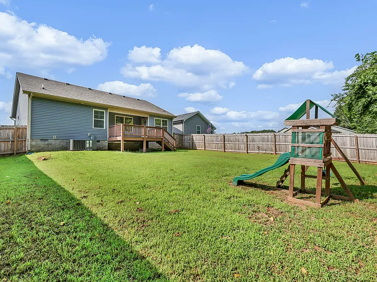 438 Mattingly Dr — Photo 35