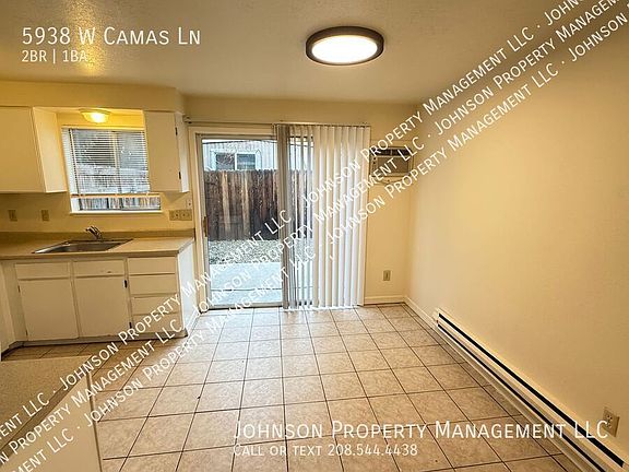3rd image of 5938 W Camas Ln