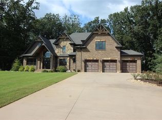 4118 Tanners Mill Rd, Braselton, GA 30517