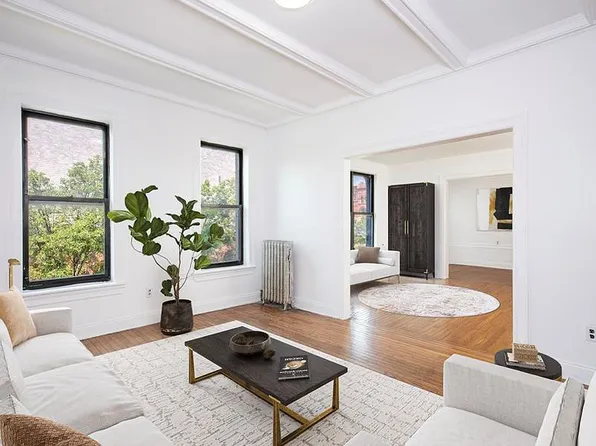 100 W 121st St APT 32, New York, NY 10027