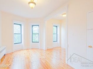 382 4th St, Brooklyn, NY 11215