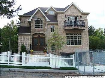 5th image of 14 Elvira Ct
