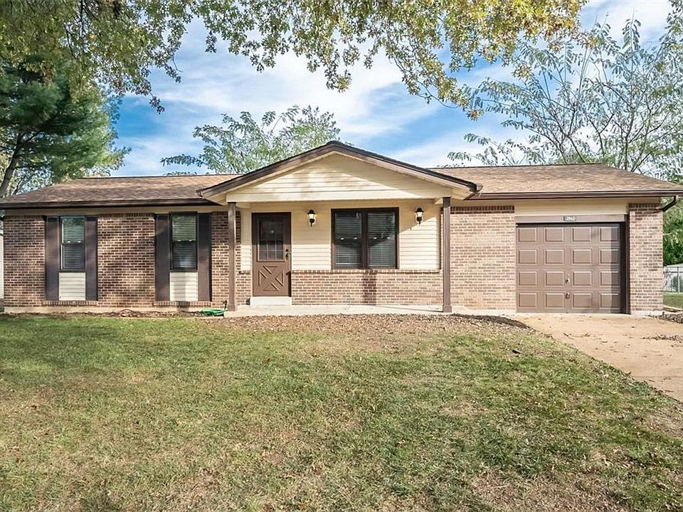 1st image of 2862 Woodbury Dr