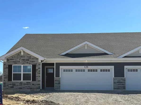 131 Wood Lily Ct, Bartlett, IL 60103