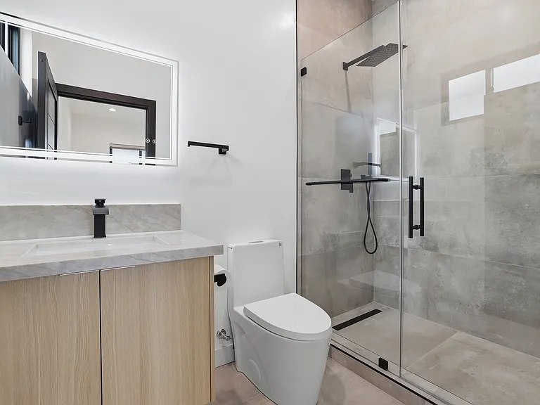 7941 Rhodes Ave — Photo 6