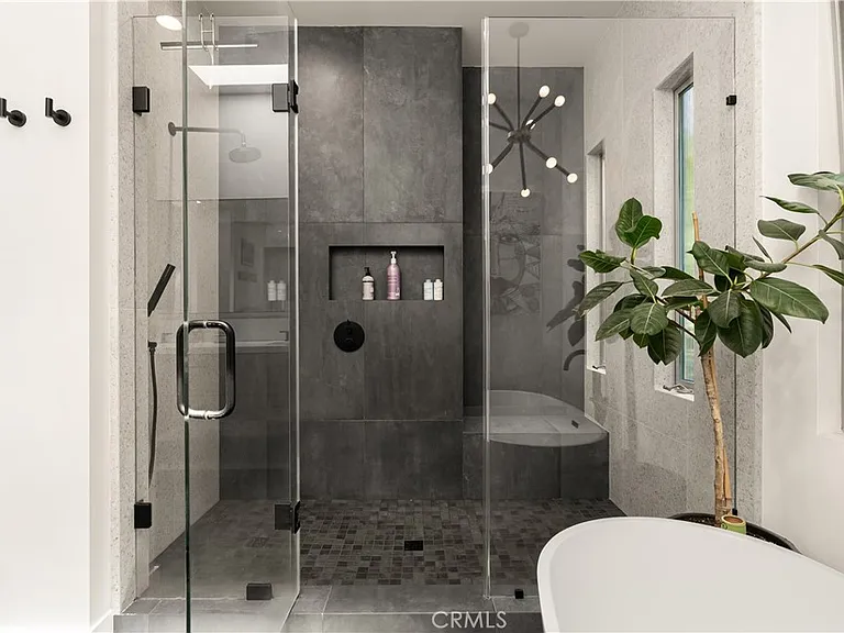 3230 Tyrol Dr — Photo 11