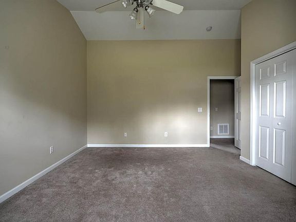 3rd image of 2121 S Greenwood Dr APT 906