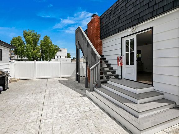 3rd image of 1414 4th St