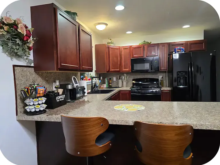 6365 Ventnor Dr — Photo 15