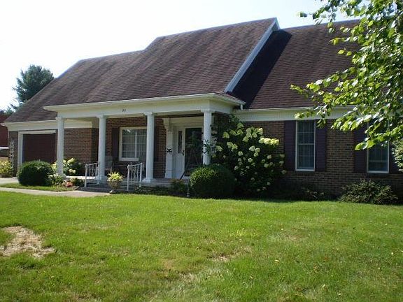 2nd image of 215 Gregory Dr